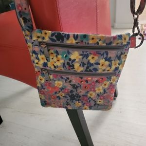 LUG CROSSBODY HANDBAG
